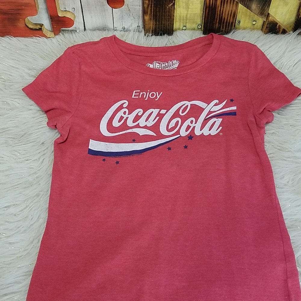 Old Navy Coca-Cola Shirt Womens Size Medium - Picture 1 of 4